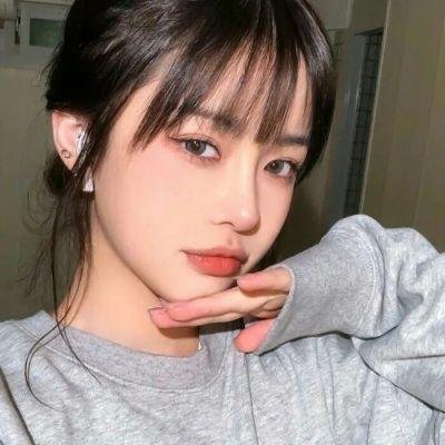 大邱诊所 海报