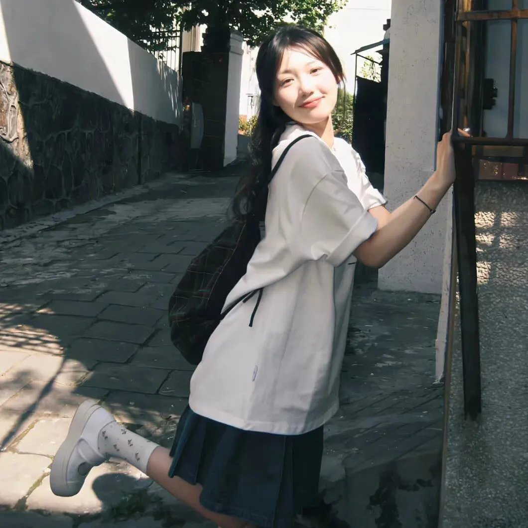 樱花盛夏 海报